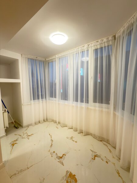 Unirii, Bratianu vizavi Magazinul Cocor ideal pentru investitie negociabil,