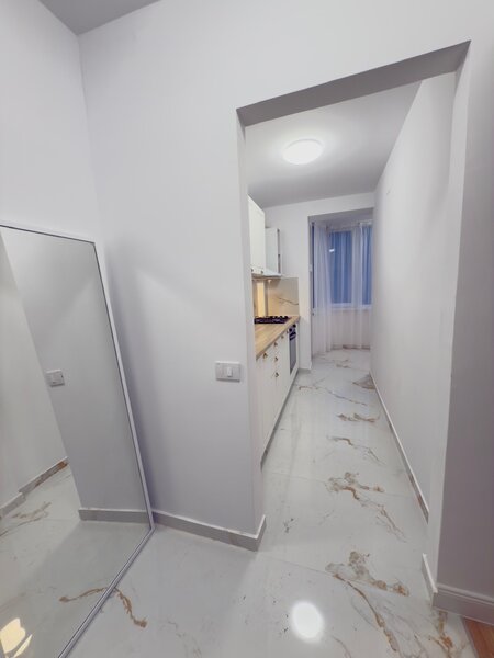 Unirii, Bratianu vizavi Magazinul Cocor ideal pentru investitie negociabil,